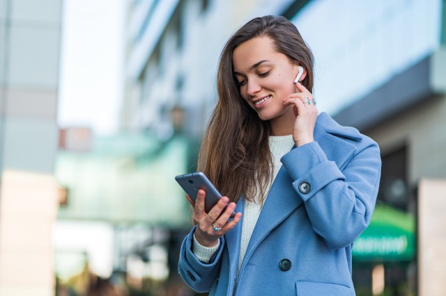 How to Maximize Battery Life on Your Wireless Earbuds