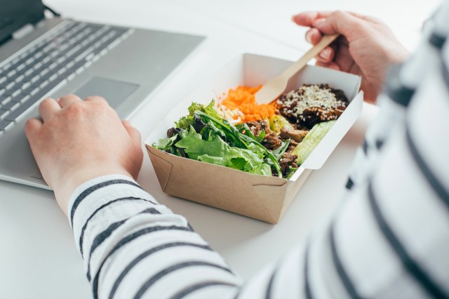 How to Save Money on Lunch: Budget-friendly Ideas for Every Day